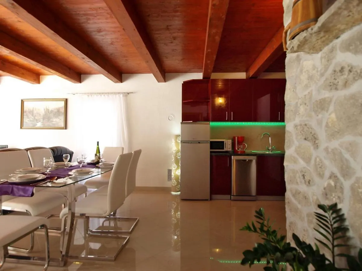 Holiday Home Villa Sandra By Interhome Krusevo